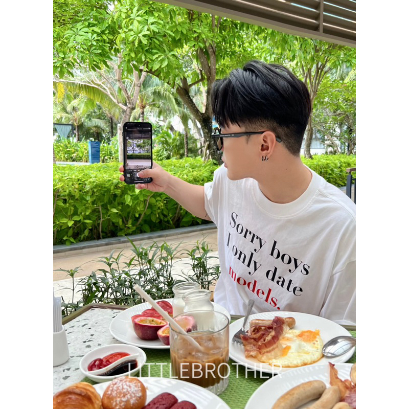 Áo thun unisex nam nữ SORRY BOY/SORRY GIRL I ONLY DATE MODEL
