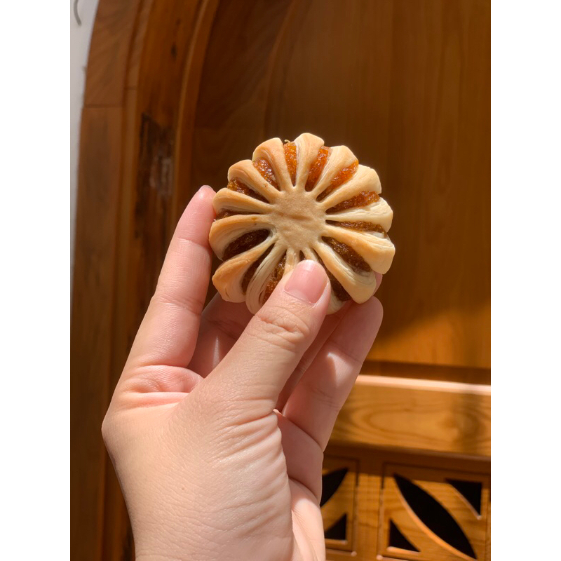 Combo 2 hộp Bánh hoa mai nhân khóm