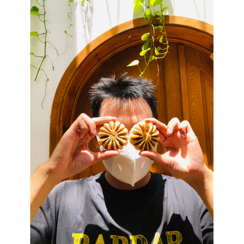 Combo 2 hộp Bánh hoa mai nhân khóm