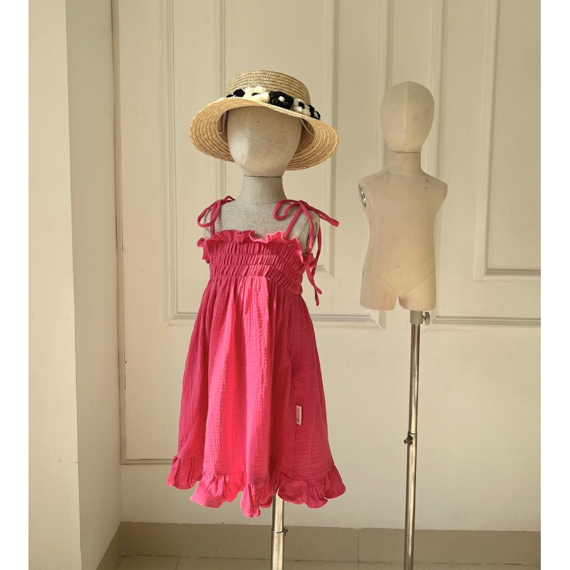 Váy hai dây cho bé chất muslin P'ti chou ( Petit dress ) thiết kế nhún ngực dây buộc nơ cho bé gái từ 1-7 tuổi