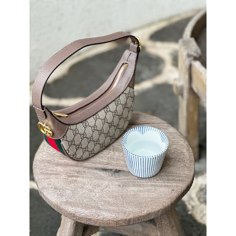 Túi Xách Gucci Kẹp Nách Size 20  -  By Anh Dinh Phuong