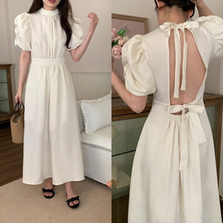 Đầm maxi nữ hở lưng vai phồng dáng dài qua đầu gối