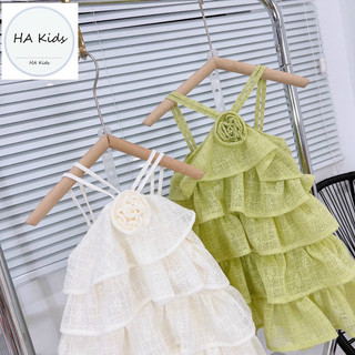 Váy yếm tầng ren