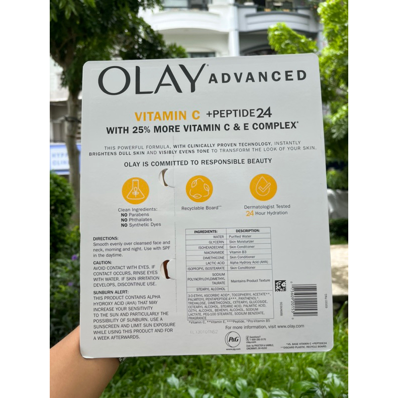 Set 2 Kem Olay Advanced Vitamin C+Peptide 24 chống lão hóa+ sáng da 25% 48gx2 hủ.màu vàng