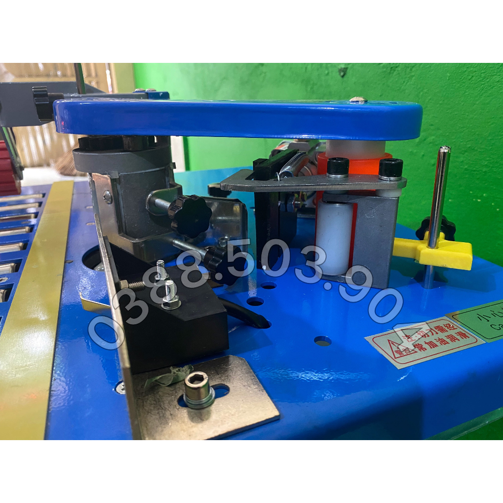 Máy dán cạnh gỗ DW550