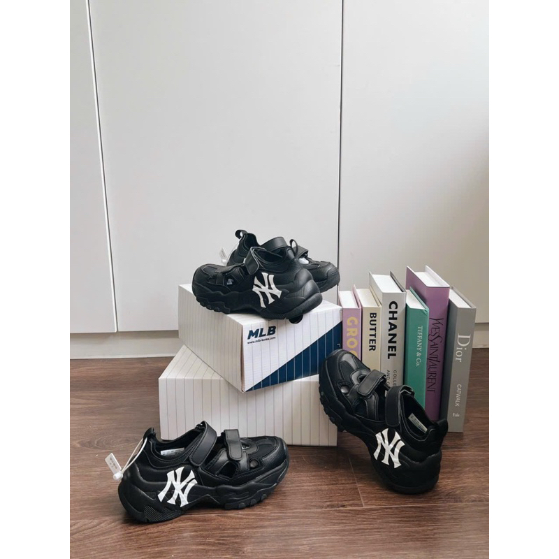 GIÀY DÉP MLB BIG BALL CHUNKY MAS NEW york yaness black, Giày dép sandal mlb độn đế đen full ny đen