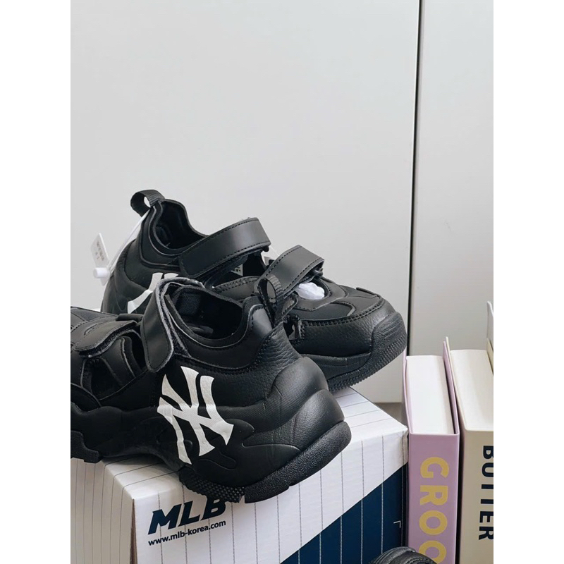 GIÀY DÉP MLB BIG BALL CHUNKY MAS NEW york yaness black, Giày dép sandal mlb độn đế đen full ny đen