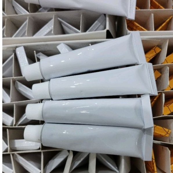 Tê trắng hỗ trợ phun xăm