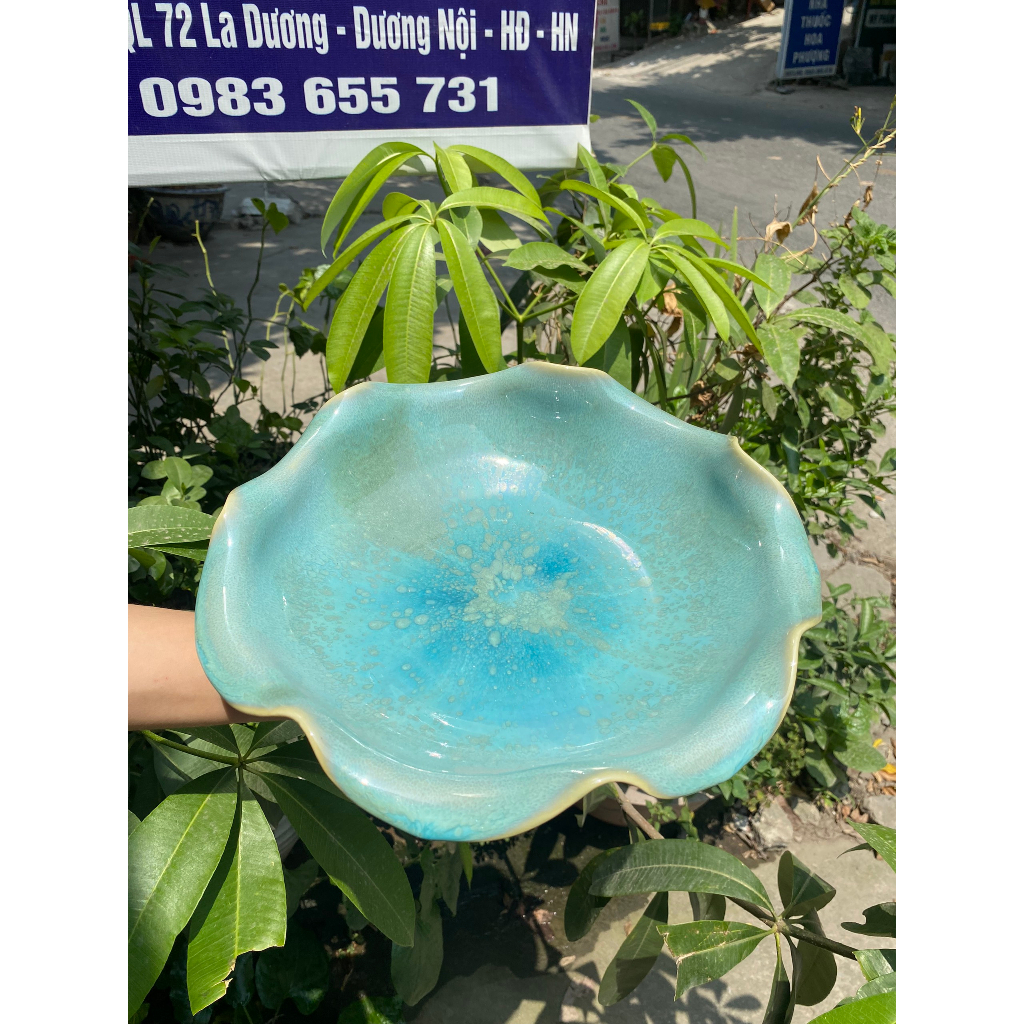 Bát sen thả hoa để ban thờ thần tài , bàn uống nước hàng siêu đẹp