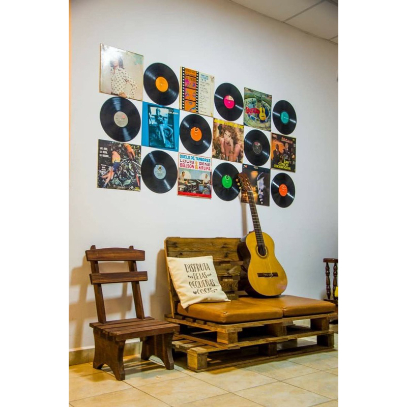 Đĩa than xưa, dùng trang trí