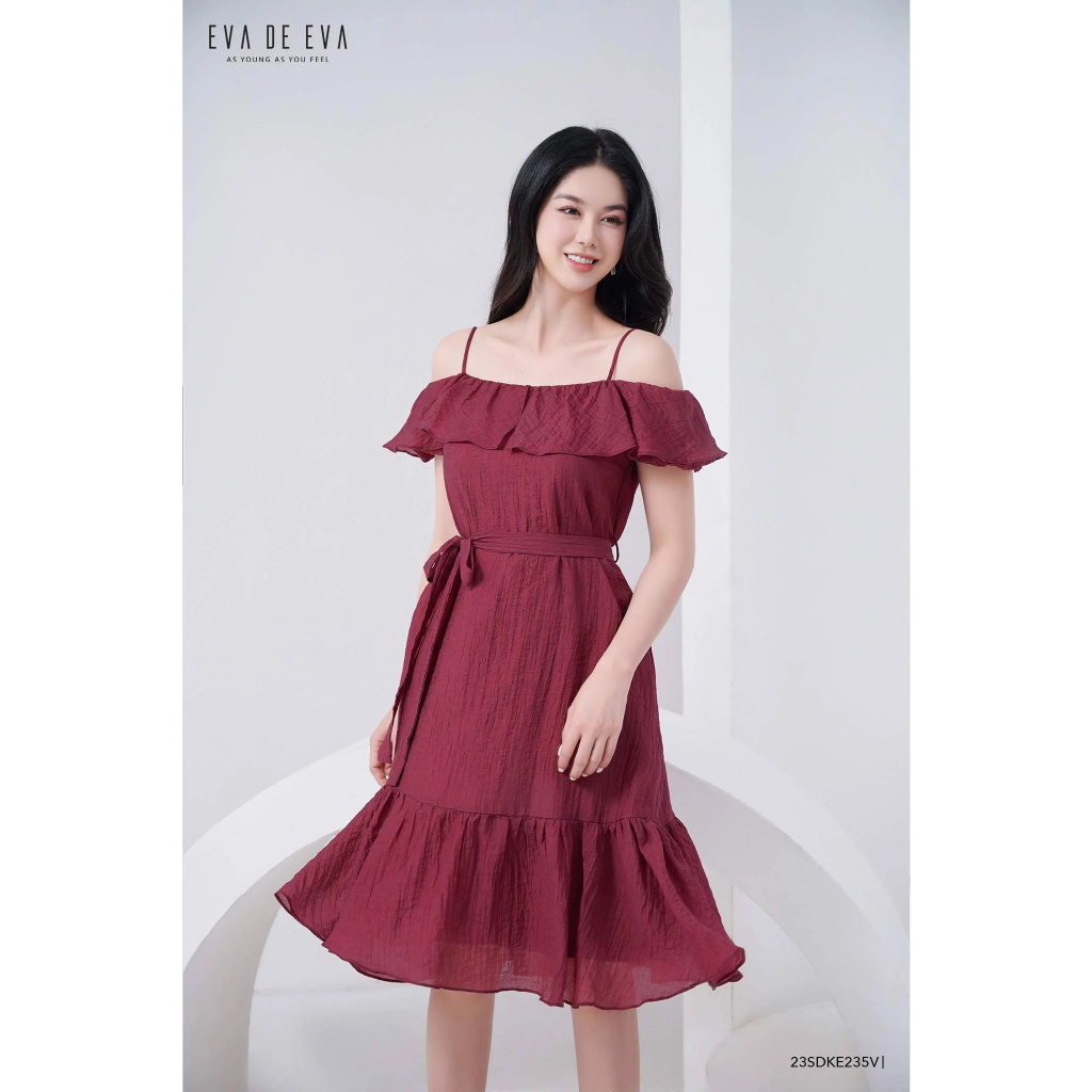 Đầm trễ vai dáng xòe Eva de Eva 23SDKE235V