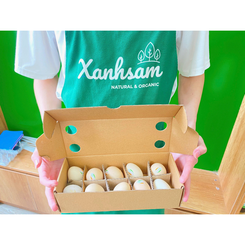 Trứng gà tự nhiên Revofood-XanhSam Organic