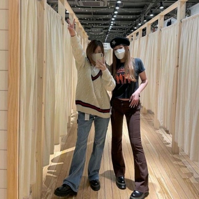 Áo Len hoodie cơ bản Brandy Melville