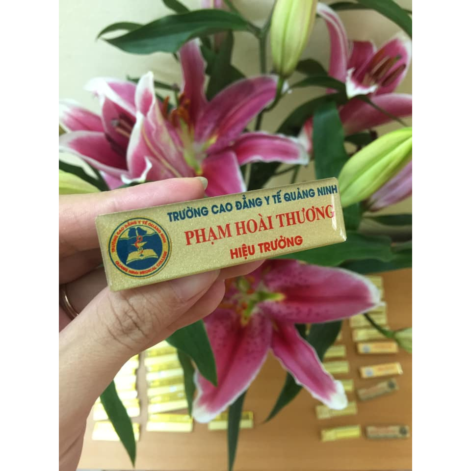 Thẻ tên cố định