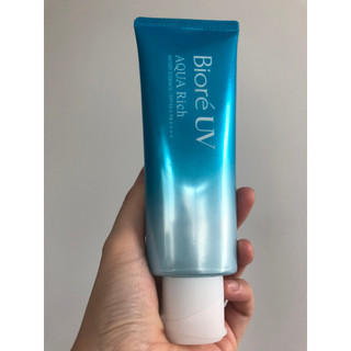 Kem chống nắng Biore UV Aqua Rich 105gram