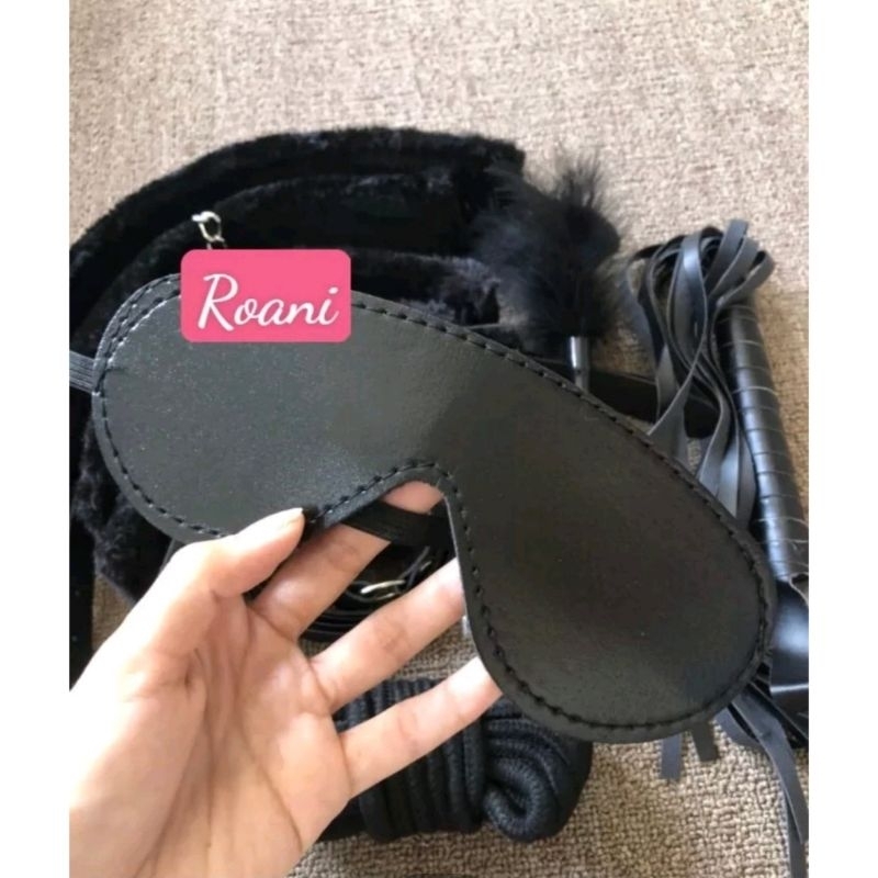 Choker 10 món phụ kiện cosplay