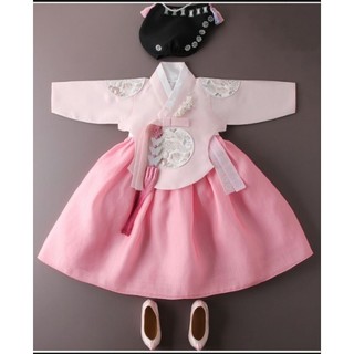 Hanbok bé gái
