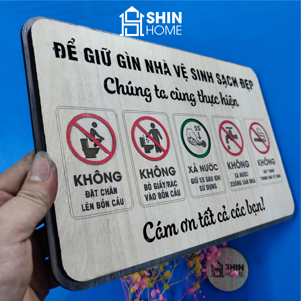 Biển quy định nhà vệ sinh chung giữ gìn toilet sạch sẽ bằng gỗ khắc laser có sẵn keo dán