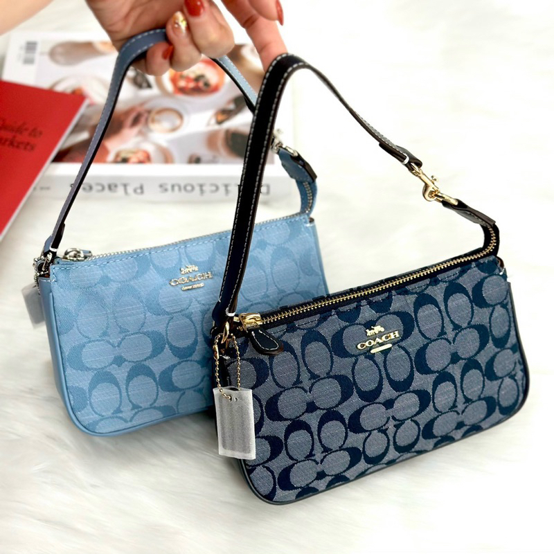 Túi Coach nolita
