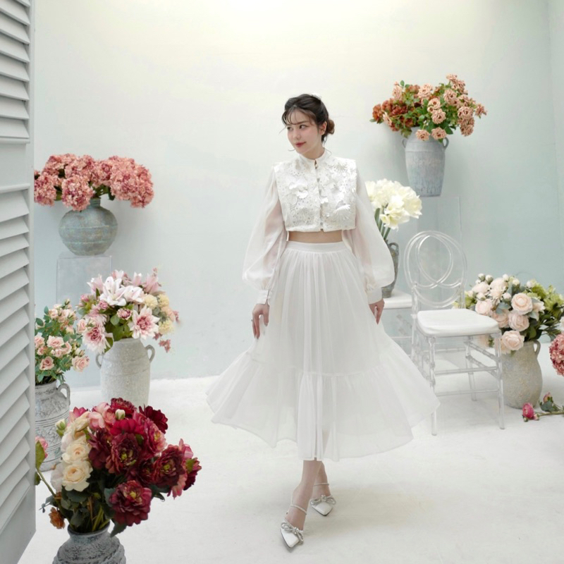 Set Voan Tay Bồng Áo Ren Hoa Nổi Dáng Croptop Chân Váy Xoè Lila Set Lypstudio