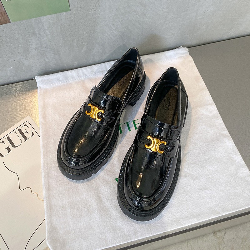Giày Loafer Đính Khuy C Vàng Da Mềm Cao Cấp - Thời Trang Phong Cách Hàn Quốc