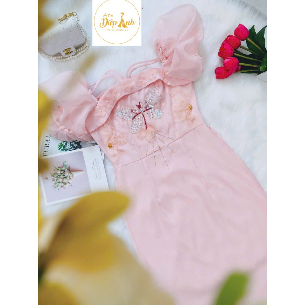 Áo Dài Cách Tân Hồng Ngọc Tay Bồng Với Tông Hồng Ngọt Ngào