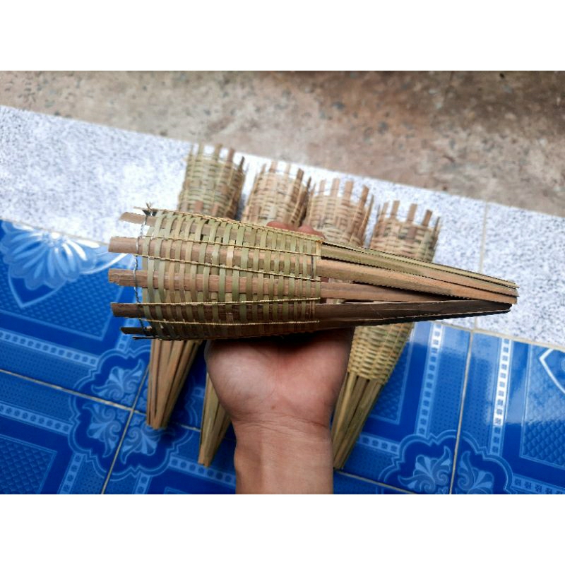 Hom Trúm Lươn phi 90