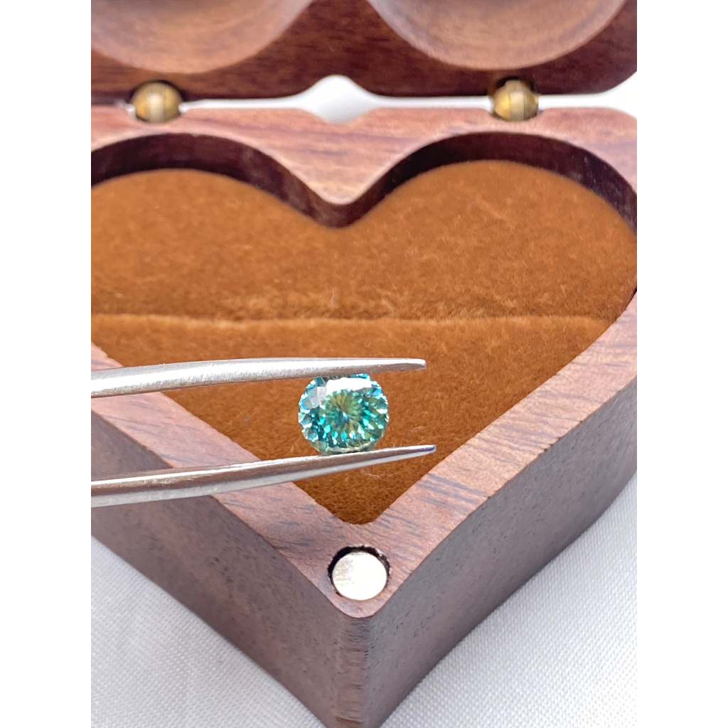 Kim cương nhân tạo Moissanite 6 ly 100 giác cắt màu blue - Phôi gốc không phai màu - Có giấy kiểm định GRA