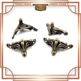 Bộ 4 chân đồng phong cách cổ điển