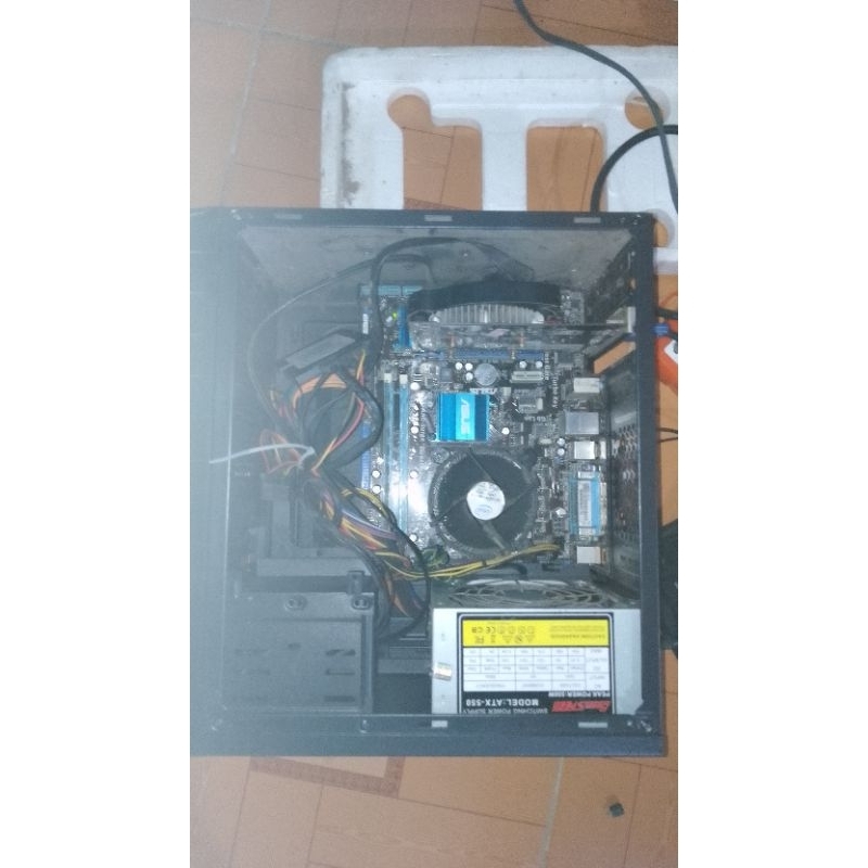 Máy tính case G41 E8400 GT 630 ram 2gb SSD 128gb