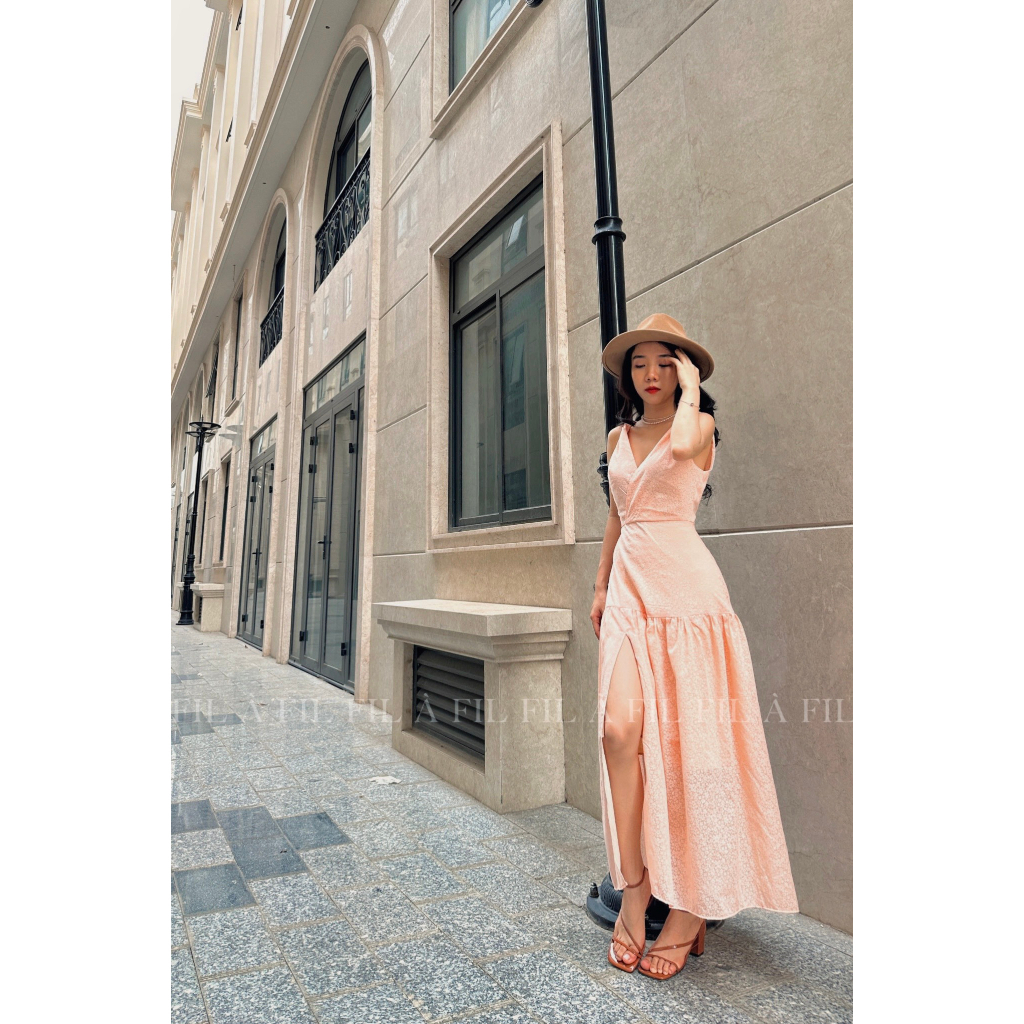 Váy thiết kế Lisa - Màu cam đào dáng dài xẻ đùi tôn dáng
