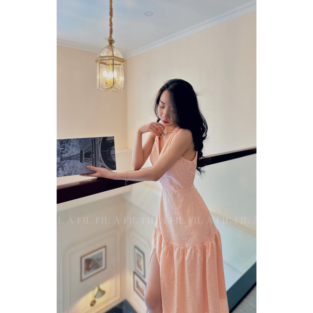 Váy thiết kế Lisa - Màu cam đào dáng dài xẻ đùi tôn dáng