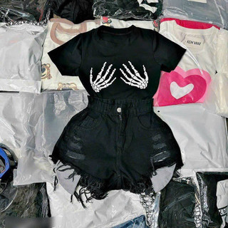 Áo Croptop Cổ Tròn In Hình