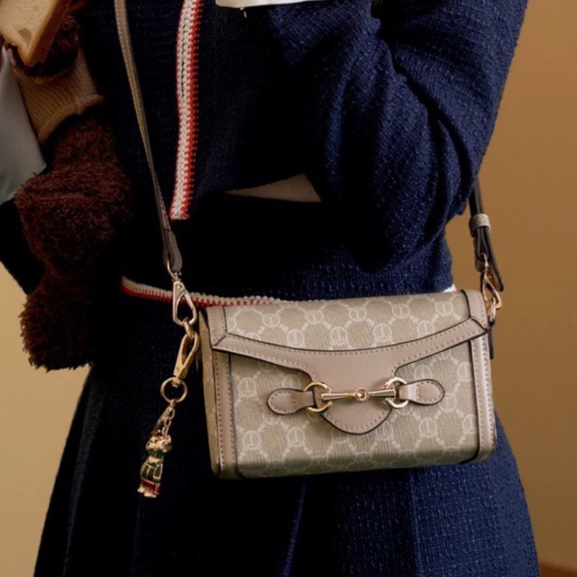 Túi đeo chéo bì thư TTWNBEAR TN-2925