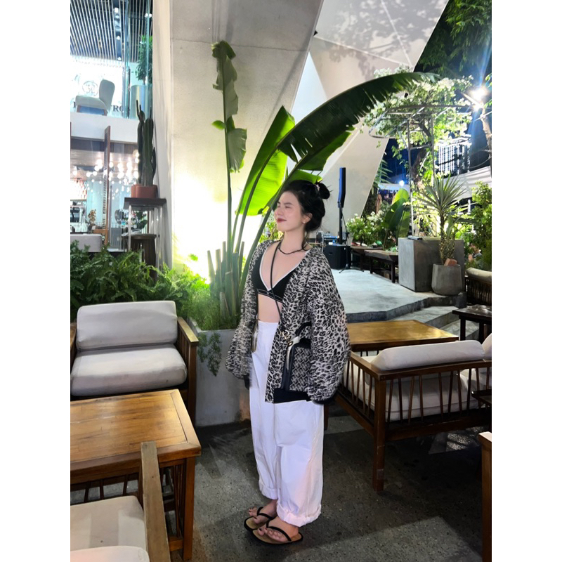 Áo khoác Cardigan da báo, form rộng