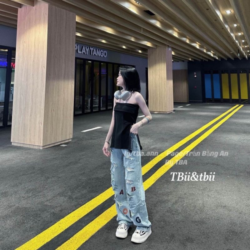 Quần jeans suông rách chữ hàng QCL1