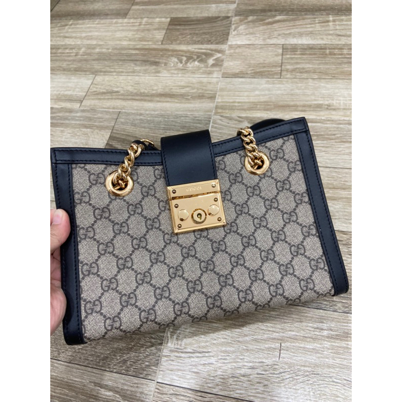 Túi si hiệu Gucci Padlock