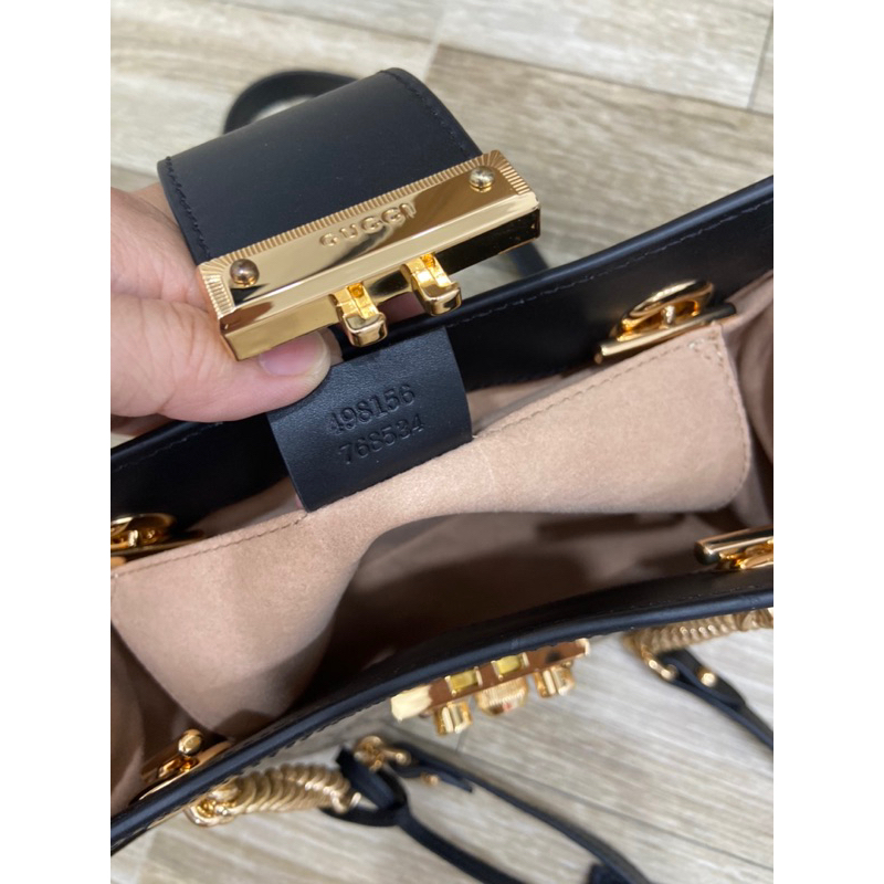 Túi si hiệu Gucci Padlock