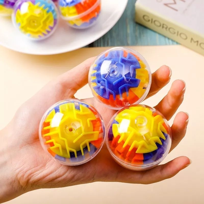 Đồ chơi mê cung khối lập phương 3D