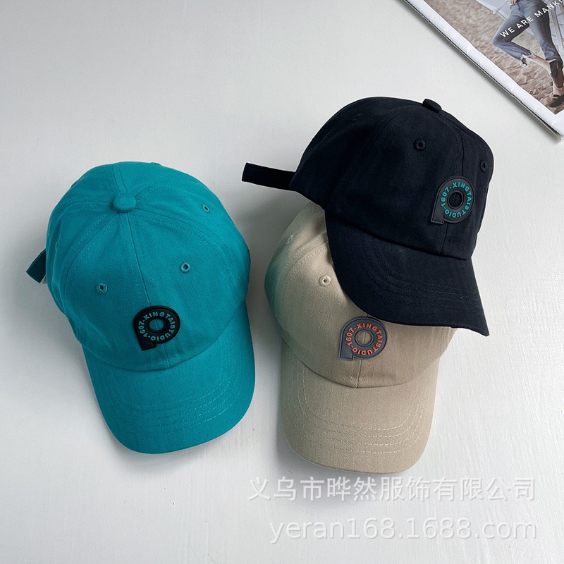Mũ lưỡi trai cho bé