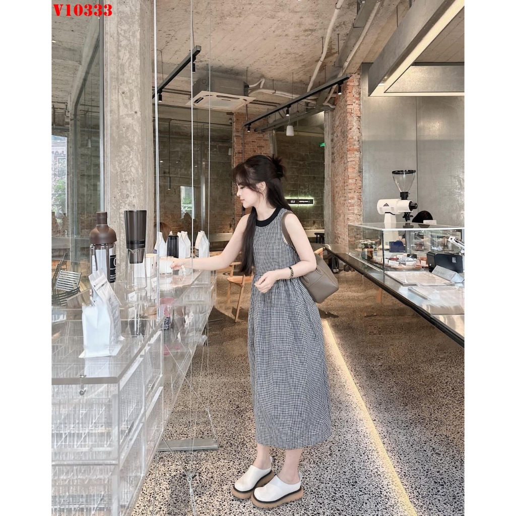 Đầm nữ maxi viền cổ 3 lỗ ca ro rút trơn cực đẹp cho cô nàng năng động ba
