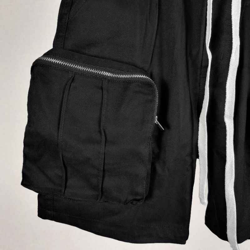 Quần short túi hộp vải kaki MAKVN -D6