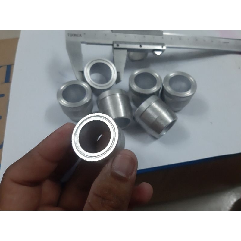 Tiêu nhôm chế cho pô móc giả zin, UMA,CBR size 29-30mm