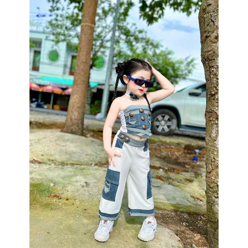 Sét quần jeans + áo cho bé gái