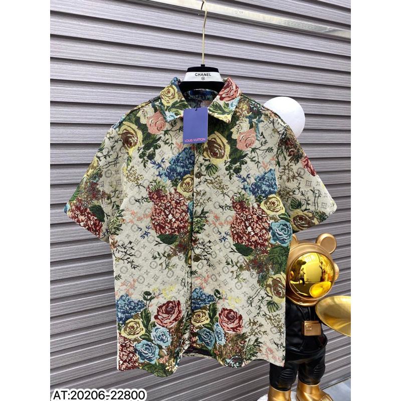 Áo Khoác bò LV bản hoạ tiết hoa logo chìm