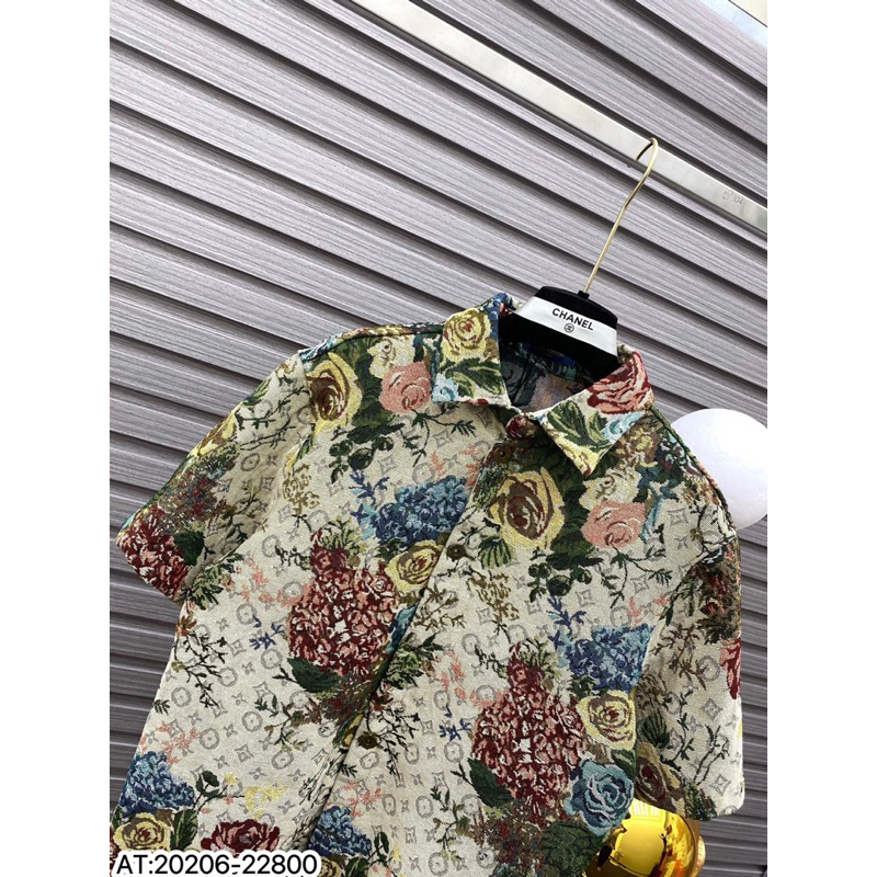 Áo Khoác bò LV bản hoạ tiết hoa logo chìm