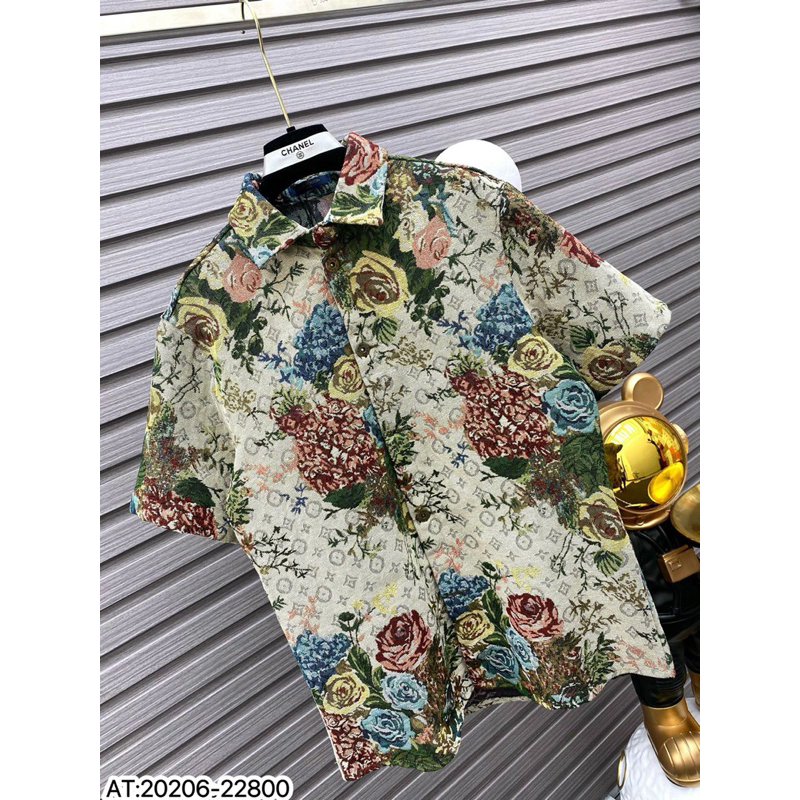 Áo Khoác bò LV bản hoạ tiết hoa logo chìm