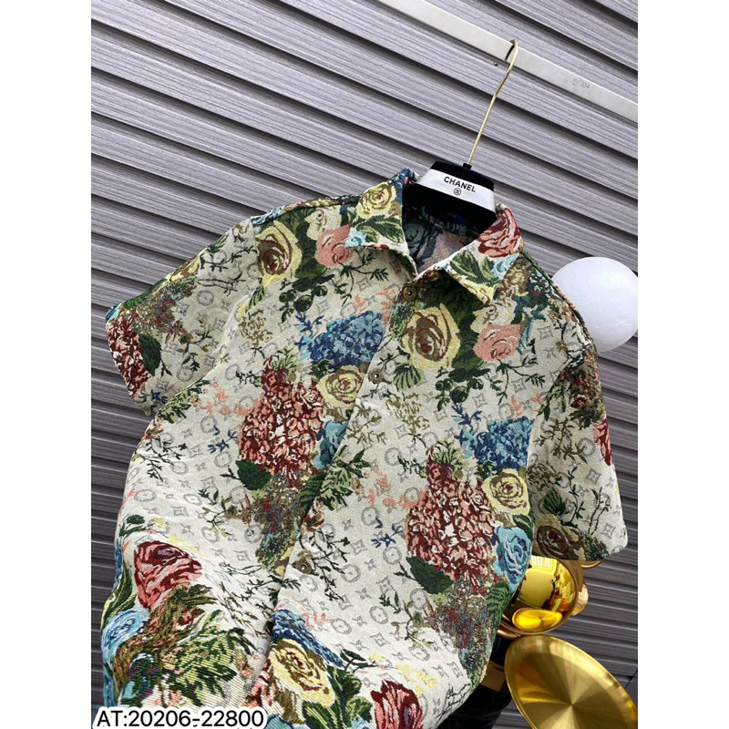 Áo Khoác bò LV bản hoạ tiết hoa logo chìm