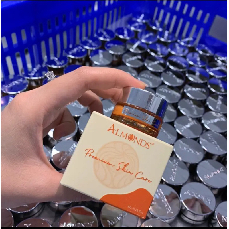 Kem dưỡng  trắng  da mờ thâm  xạm nám chính  hãng Almonds