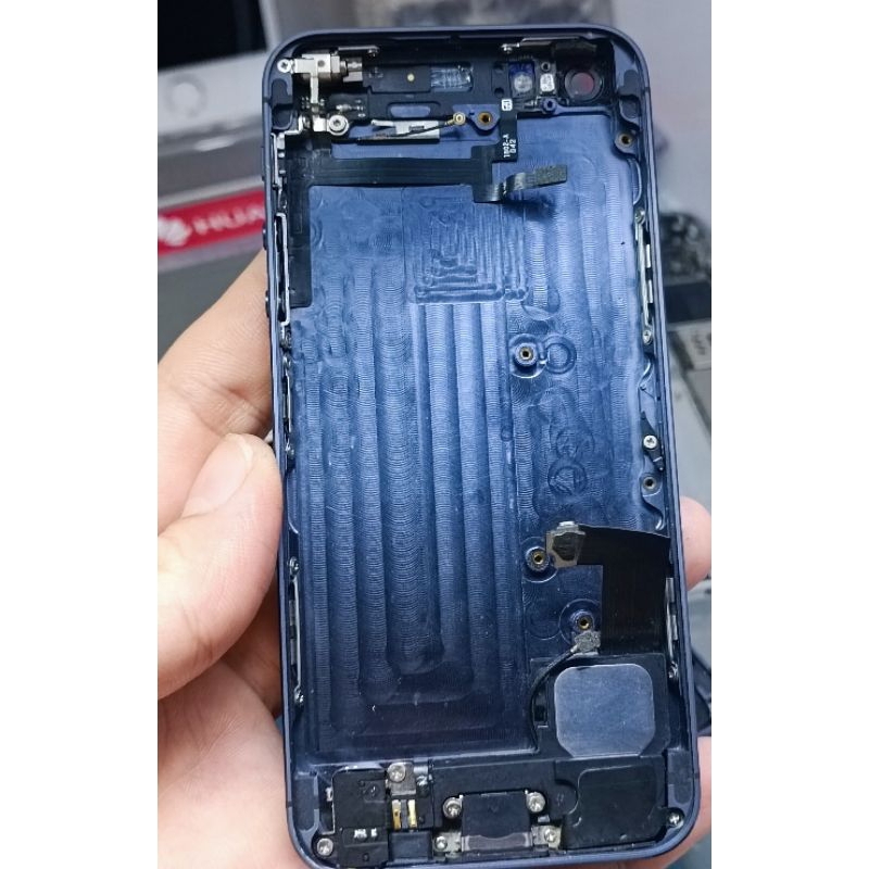 Vỏ 5G Đen xanh Zin new.